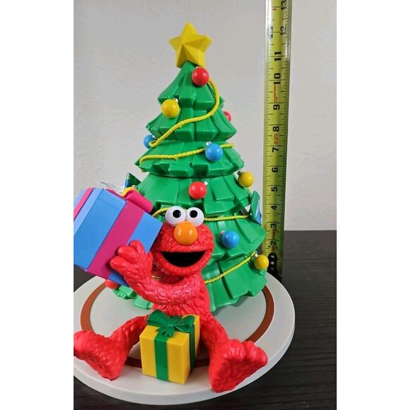 Busch Gardens 2023 Elmo Christmas Tree Present Holiday Popcorn Bucket NEW - Picture 4 of 12